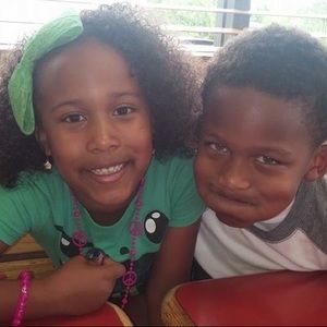 Meet your Posher, Chanel